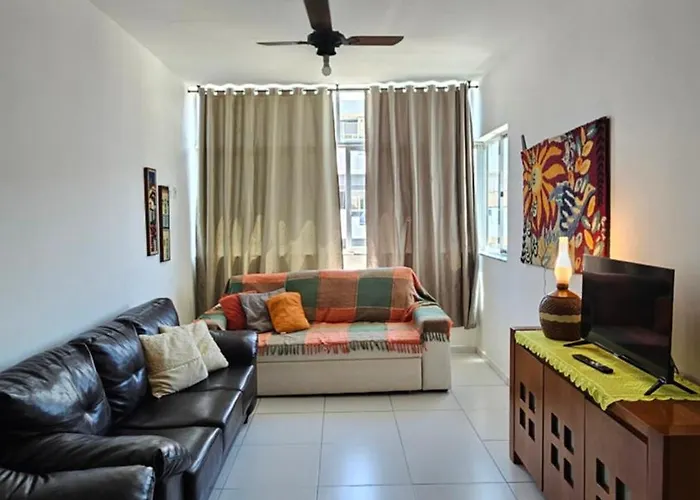 Amplo apartamento próximo da praia Cabo Frio